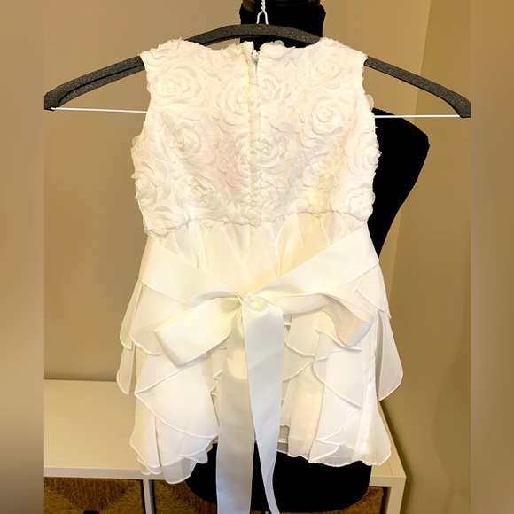 Flower Girl Dresses 2T - Picture 3 of 7